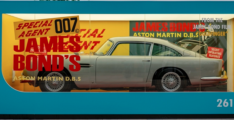 Aston Martin listo para la película 25 del agente secreto 007