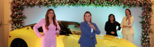 Nissan mujeres