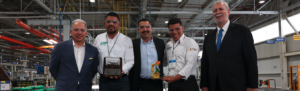 GM de México dona herramienta