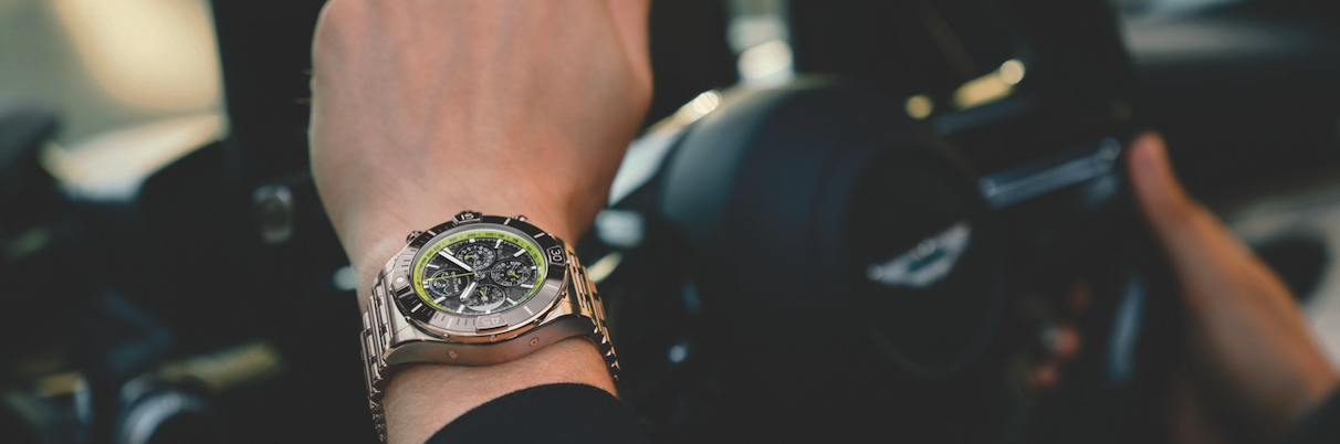 Aston Martin Breitling